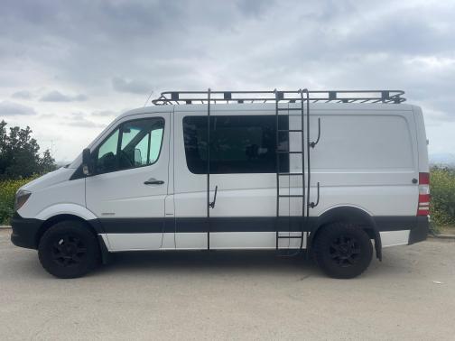 Photo 1 of 25 of 2016 Mercedes-Benz Sprinter 2500
